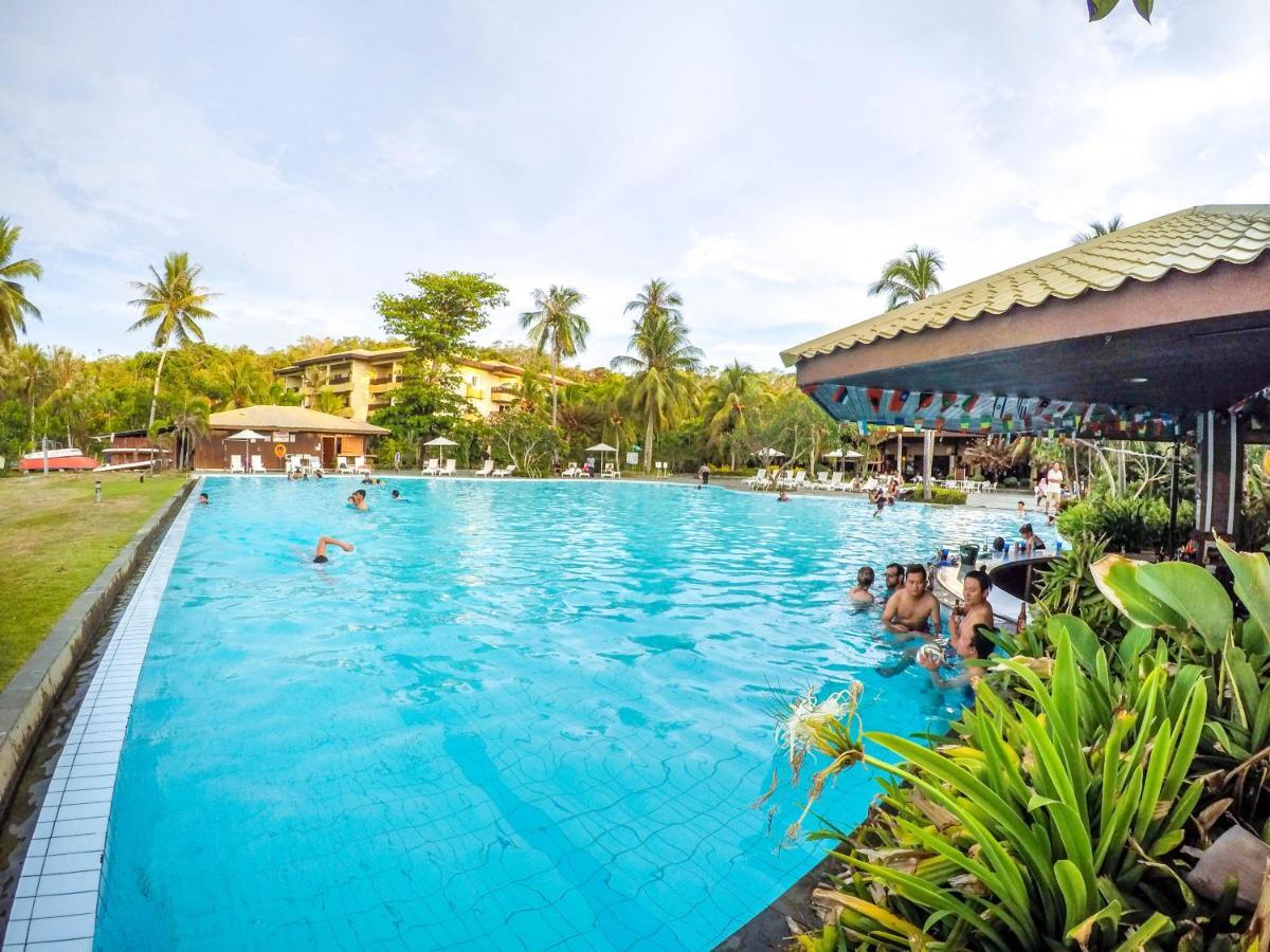 Palm Beach Resort & Spa Labuan Exterior photo